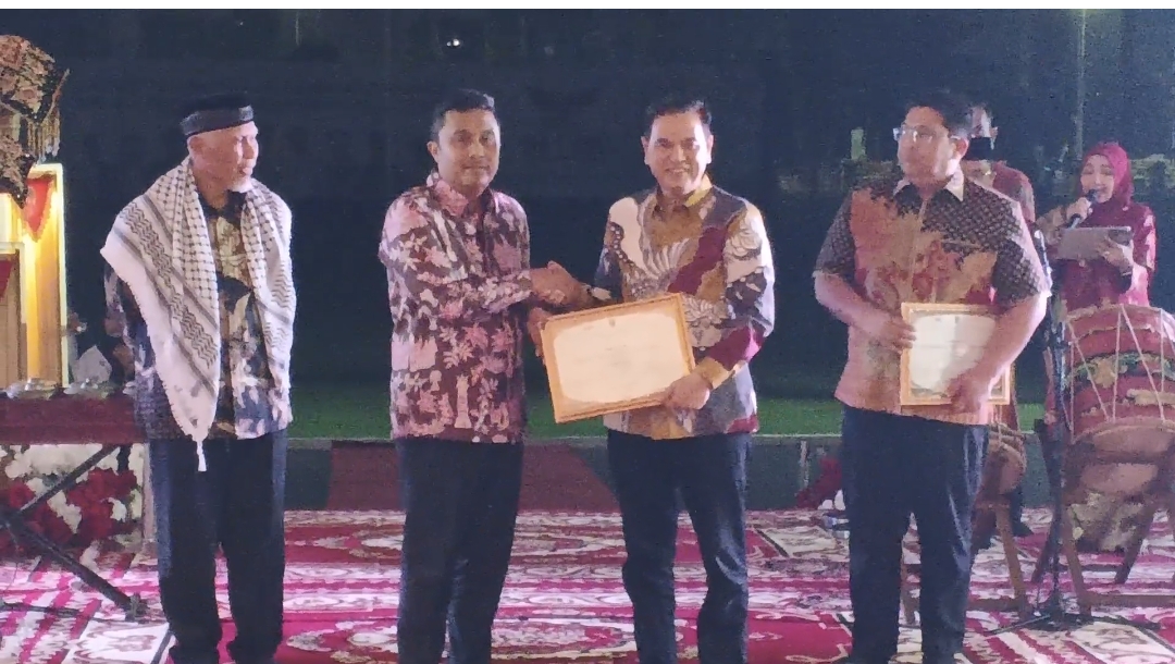 Piagam Procurement Award sebagai Terbaik 2 Kategori OPD